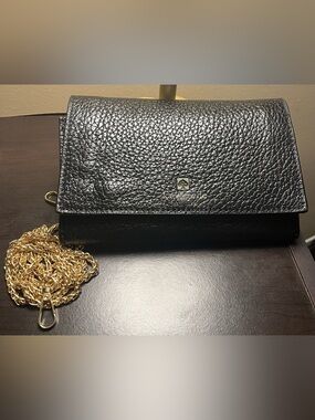 kate spade Black Pebbled Flap Crossbody bag. Retired item Good condition.